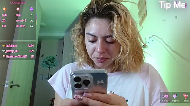 aprildumont online show from July 2026 11:06:02 AM