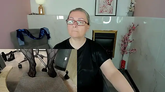 Alexandra Kind online show from June 2026 01:51:02 AM