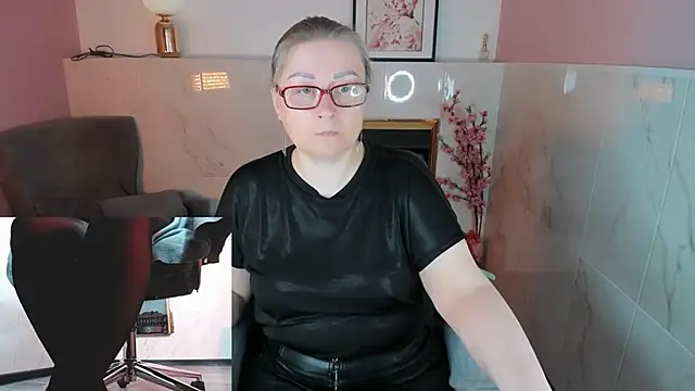 Alexandra Kind online show from May 2026 01:27:01 PM