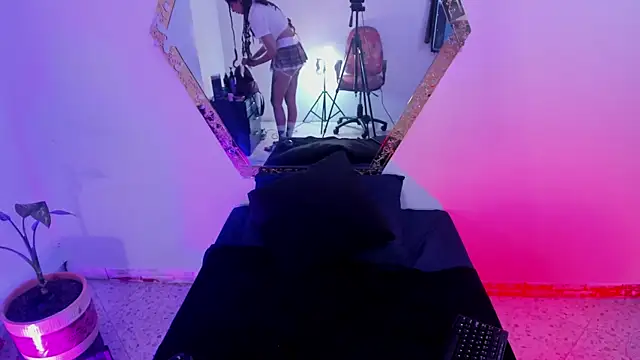alejita machado online show from May 2026 12:33:02 PM