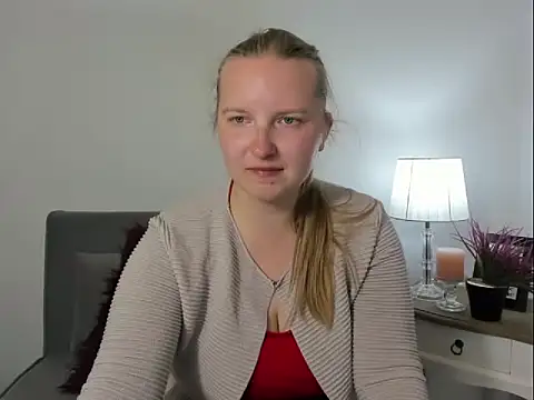 RoseTeacherX online show from April 2026 05:14:02 PM