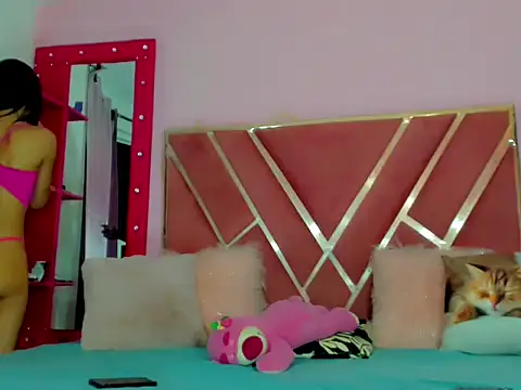 Dollcute  online show from April 2026 12:08:01 AM
