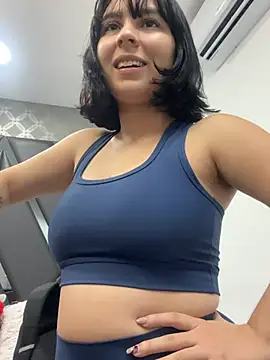 HaniKuspoka online show from June 2026 09:10:01 PM