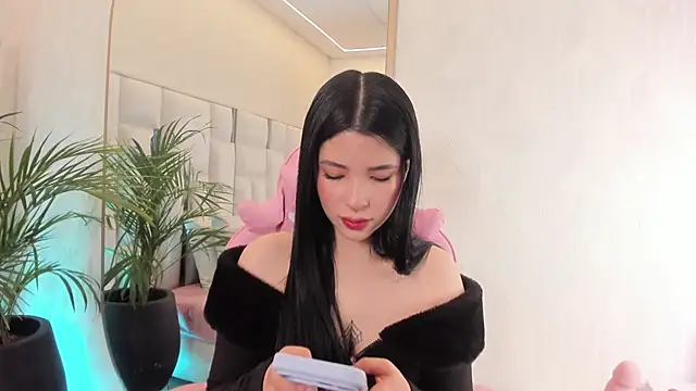 Snapshot of imnikaa_ chatting on June 2026 02:58:01 PM imnikaa online show from June 2026 02:58:01 PM