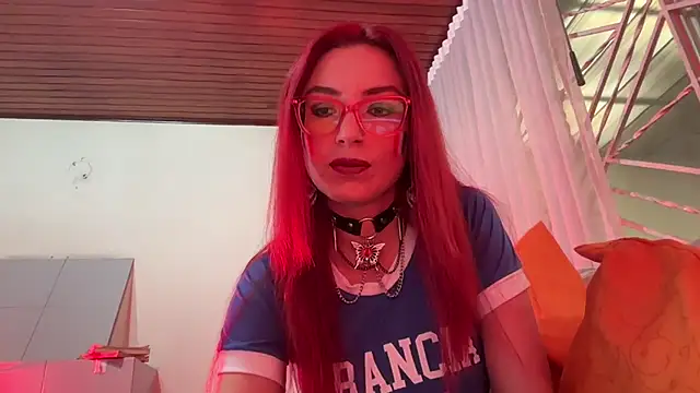Queenscarlettsecret online show from July 2026 02:49:02 PM