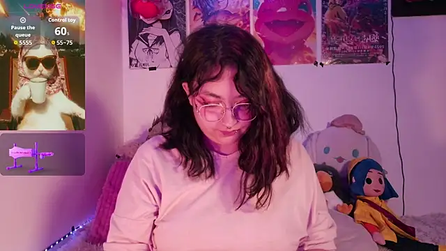 kaori sama uwu online show from April 2026 11:28:01 PM