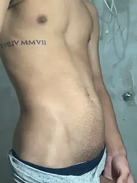 Kisandrel online show from May 2026 03:32:02 PM
