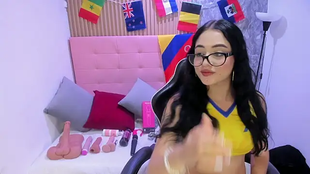 Amiee Kovva online show from July 2026 07:42:02 PM