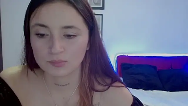 LucyArcy online show from April 2026 07:40:02 PM