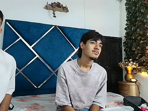 EdwinBoys online show from May 2026 12:56:01 PM