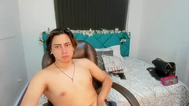 IvyBlaze DanteKush online show from April 2026 04:02:01 PM