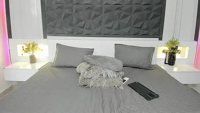 Snapshot of sophia_blade_ chatting on May 2026 02:55:02 AM sophia blade online show from May 2026 02:55:02 AM
