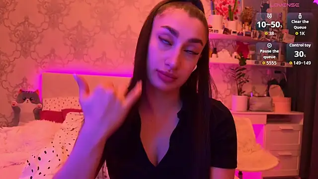 Snapshot of MyNaomi chatting on June 2026 09:49:01 PM MyNaomi online show from June 2026 09:49:01 PM
