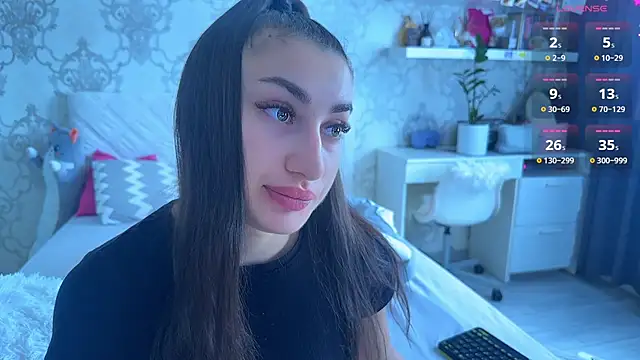 Snapshot of MyNaomi chatting on July 2026 09:38:02 AM MyNaomi online show from July 2026 09:38:02 AM