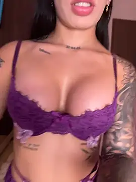 milasantana  online show from May 2026 10:33:01 PM