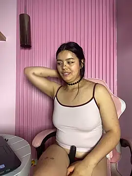 DammCherry online show from April 2026 07:58:02 PM