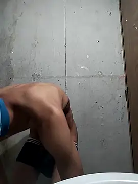 largedickk  online show from April 2026 11:07:02 PM