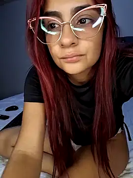 LittleAli0311 online show from May 2026 03:21:01 AM