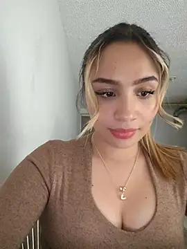 Bebitafiu online show from July 2026 10:17:01 PM
