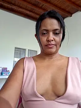 Ayla Phone online show from May 2026 07:20:02 PM
