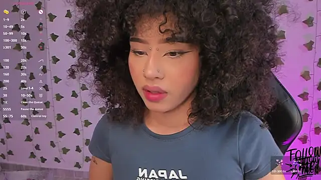 Snapshot of Liaaa_1 chatting on May 2026 08:45:02 PM Liaaa 1 online show from May 2026 08:45:02 PM