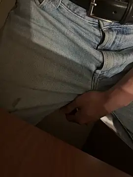 xxgibik online show from April 2026 07:00:02 PM