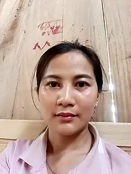 Squirt0 0 online show from April 2026 07:03:01 AM