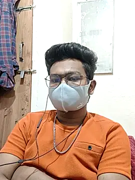 hot boy995 online show from May 2026 07:44:01 AM
