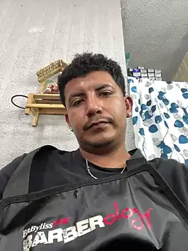 Snapshot of Alcantar01 chatting on May 2026 10:32:02 PM Alcantar01 online show from May 2026 10:32:02 PM