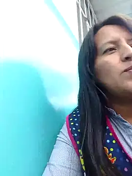 Gaby lulu online show from April 2026 06:56:02 PM