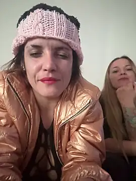 SOLyLunita2232nuevo online show from April 2026 12:56:02 PM