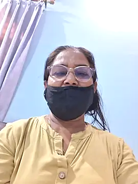 Shalini3456 online show from June 2026 11:00:01 AM
