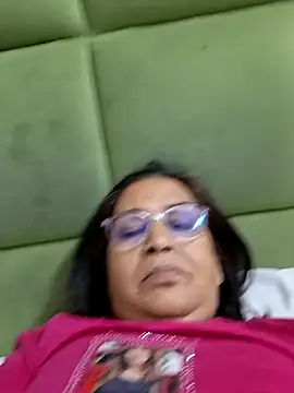 Shalini3456 online show from May 2026 06:50:02 PM