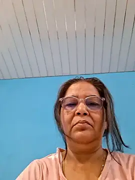 Shalini3456 online show from May 2026 04:05:02 AM