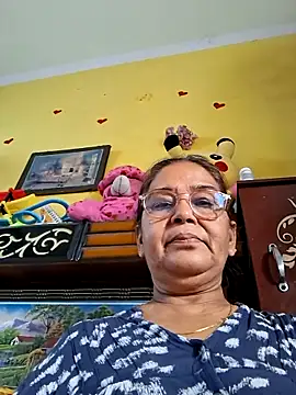 Shalini3456 online show from April 2026 08:54:01 AM