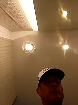 Daddyb00m online show from April 2026 01:07:02 AM