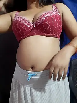 Snapshot of SmileGirll chatting on May 2026 08:19:01 PM SmileGirll online show from May 2026 08:19:01 PM