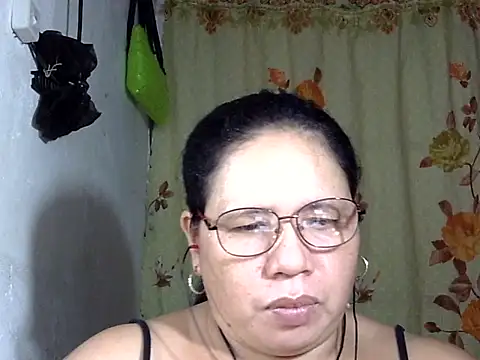 HottyCurlyPeanut online show from June 2026 02:39:02 AM