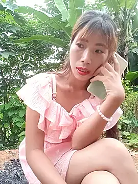 Elena Mia online show from May 2026 11:25:01 PM