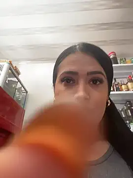 Sara fun online show from December 2025 04:24:02 PM