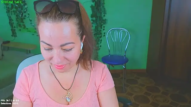 Zoe Zephyr online show from July 2026 06:08:02 AM