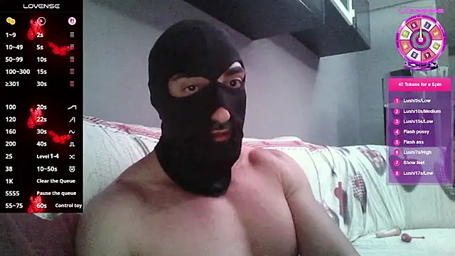 lunarossa84 online show from May 2026 09:31:02 PM