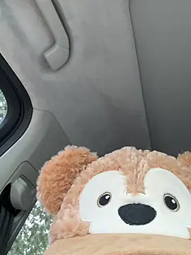 huahuaniu- online show from April 2026 06:25:01 AM