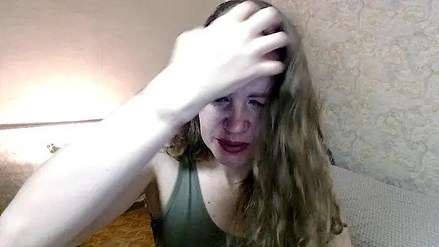 Snapshot of Fern_Lust chatting on June 2026 01:38:01 PM Fern Lust online show from June 2026 01:38:01 PM