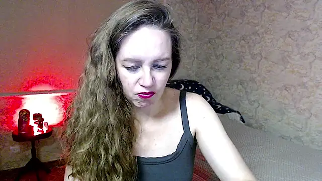 Snapshot of Fern_Lust chatting on June 2026 03:23:02 PM Fern Lust online show from June 2026 03:23:02 PM
