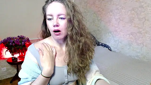 Snapshot of Fern_Lust chatting on May 2026 07:59:01 AM Fern Lust online show from May 2026 07:59:01 AM
