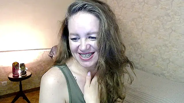 Snapshot of Fern_Lust chatting on June 2026 04:48:01 PM Fern Lust online show from June 2026 04:48:01 PM