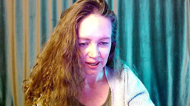 Snapshot of Fern_Lust chatting on April 2026 05:30:01 PM Fern Lust online show from April 2026 05:30:01 PM