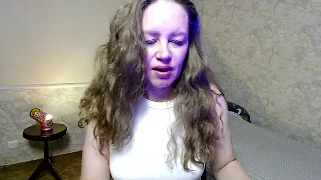 Snapshot of Fern_Lust chatting on May 2026 01:31:02 PM Fern Lust online show from May 2026 01:31:02 PM