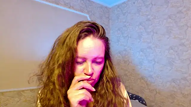 Snapshot of Fern_Lust chatting on May 2026 02:45:01 PM Fern Lust online show from May 2026 02:45:01 PM